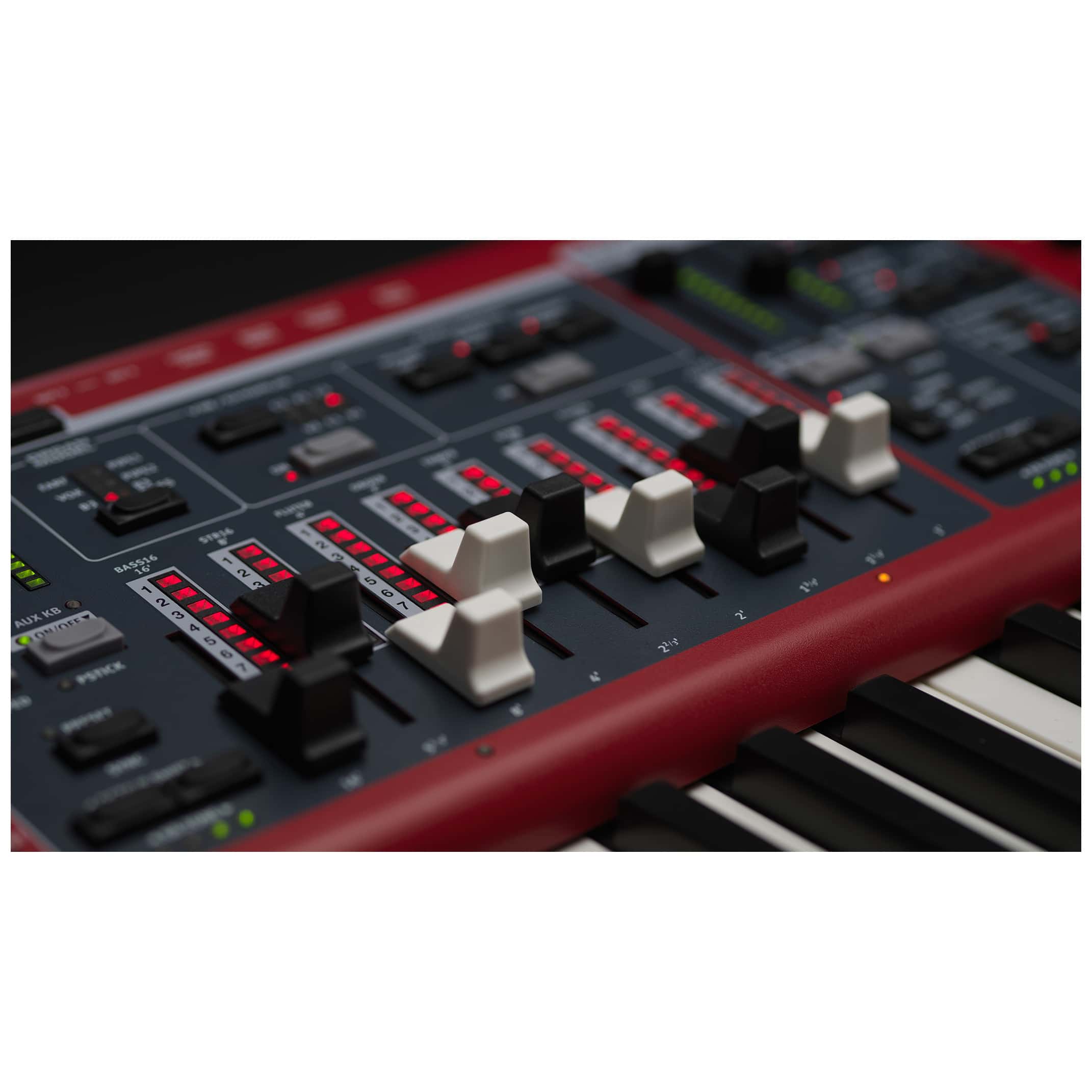Clavia Nord Stage 4 73 1