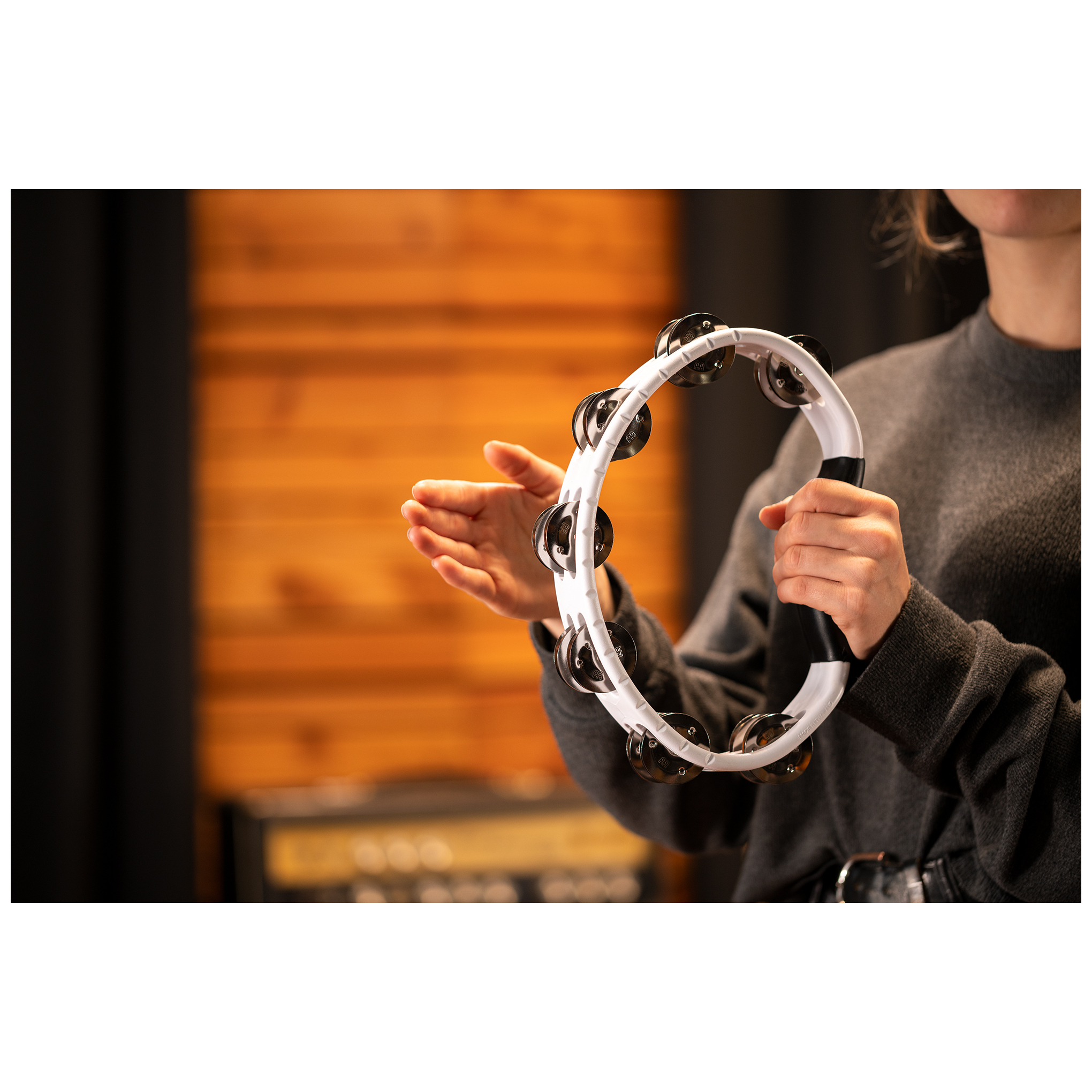 Meinl Percussion HTMT1WH - Headliner® Hand Held ABS Tambourine  6