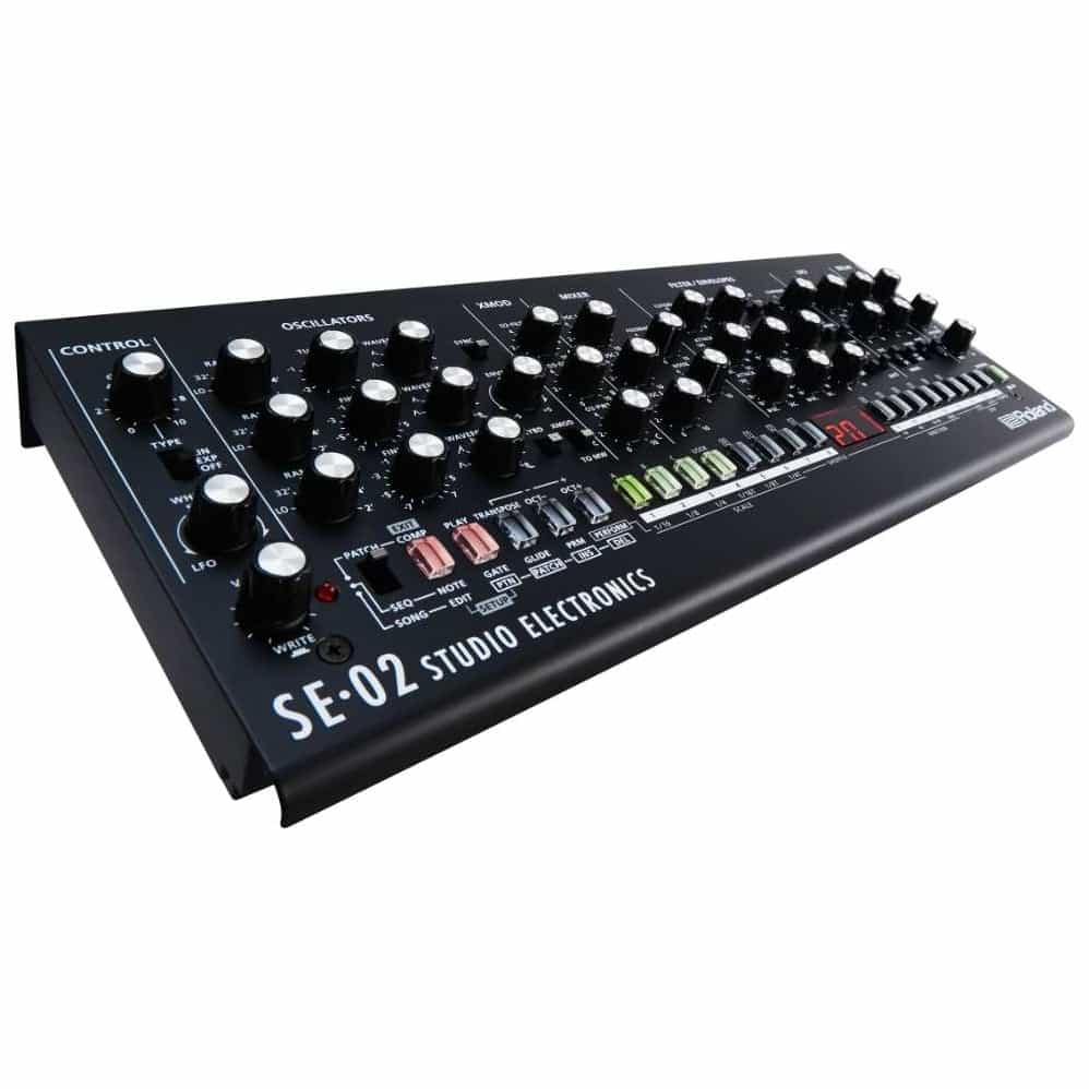Roland SE-02 Analog Synthesizer