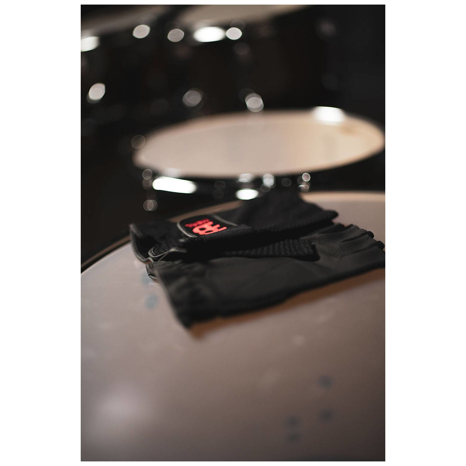 Image of Meinl cymbals mdgfl l  drummer gloves fingerless, large 10023900 3