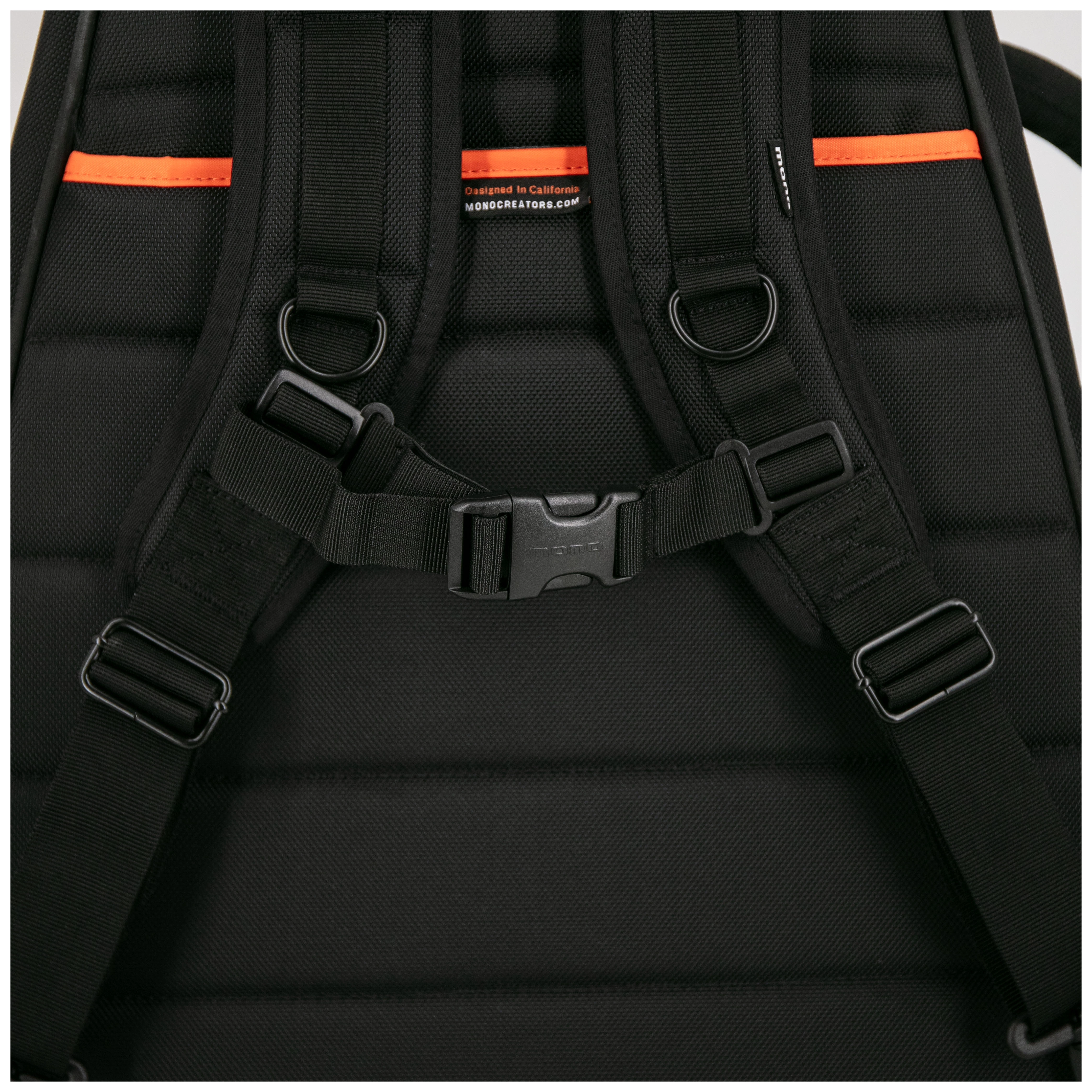 Mono M80 Classic Ultra Dual Bass BLK 18