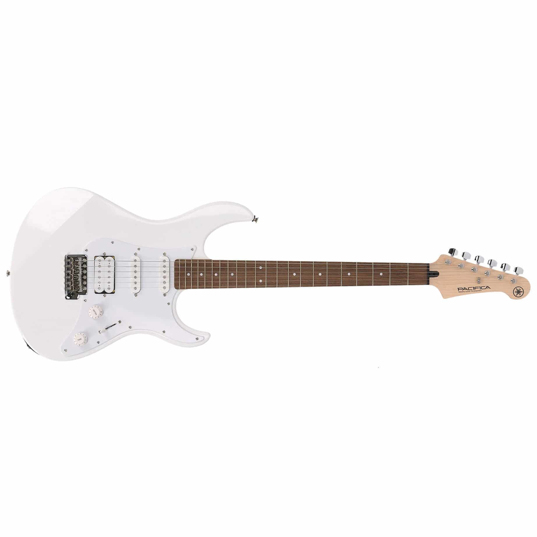 Yamaha Pacifica 012 White 1