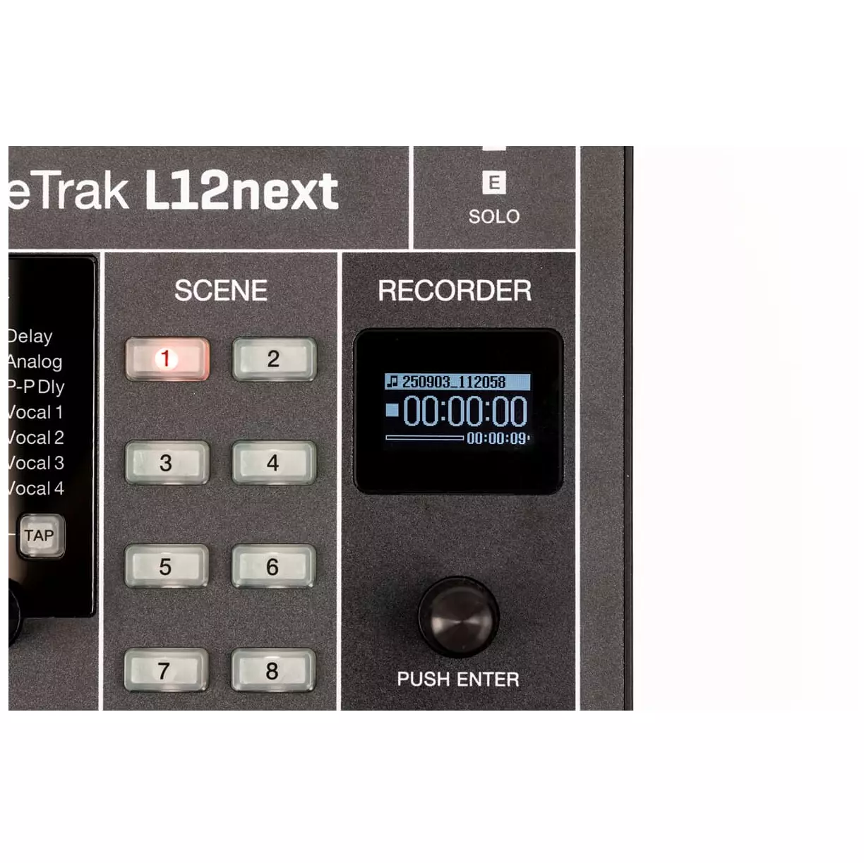Zoom LiveTrak L12next 8