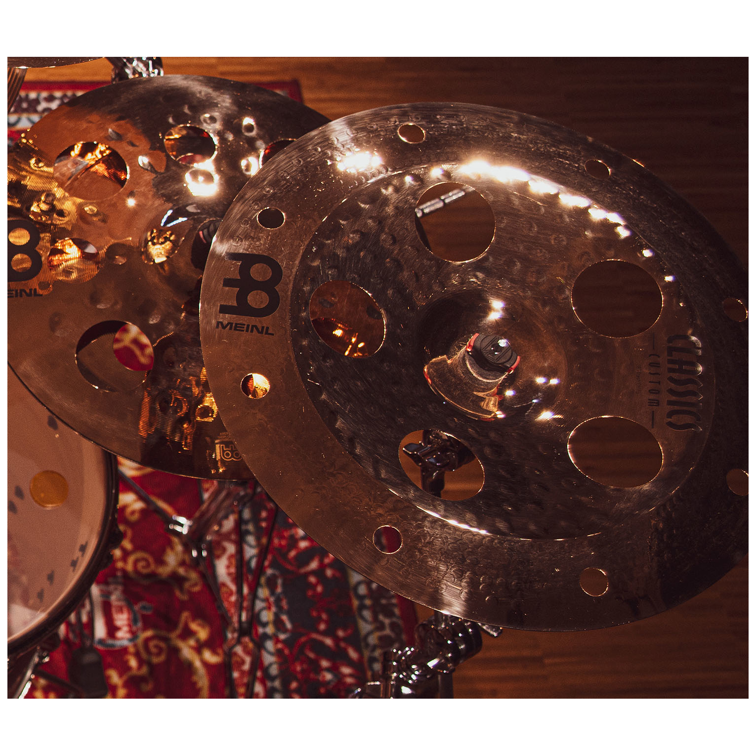 Meinl Cymbals CC18TRCH-B Classics Custom Brilliant Trash China - 18 Zoll 10007510-1