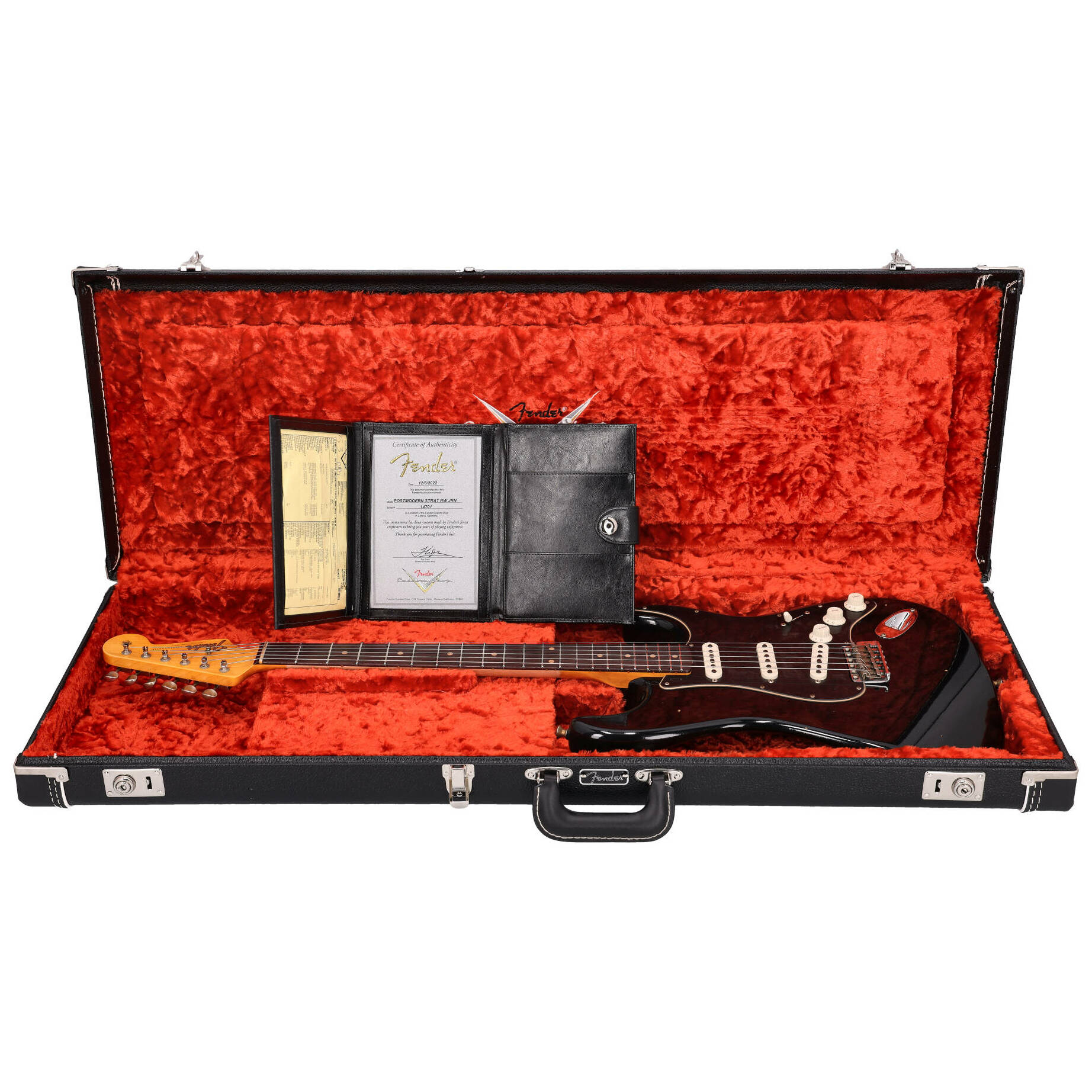 Fender Postmodern Stratocaster JRN RELIC RW ABLK 10