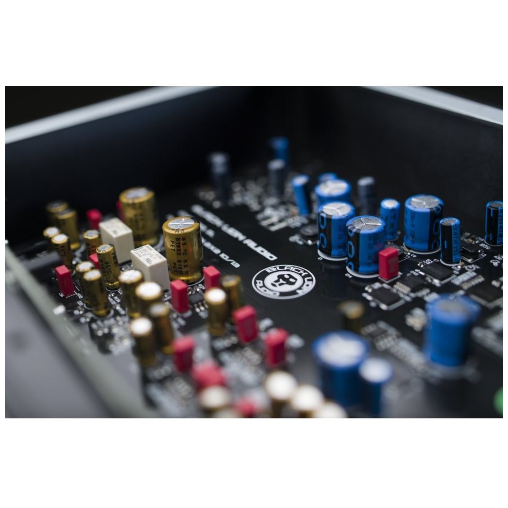 Image of revolution 2 x 2 10028357 3