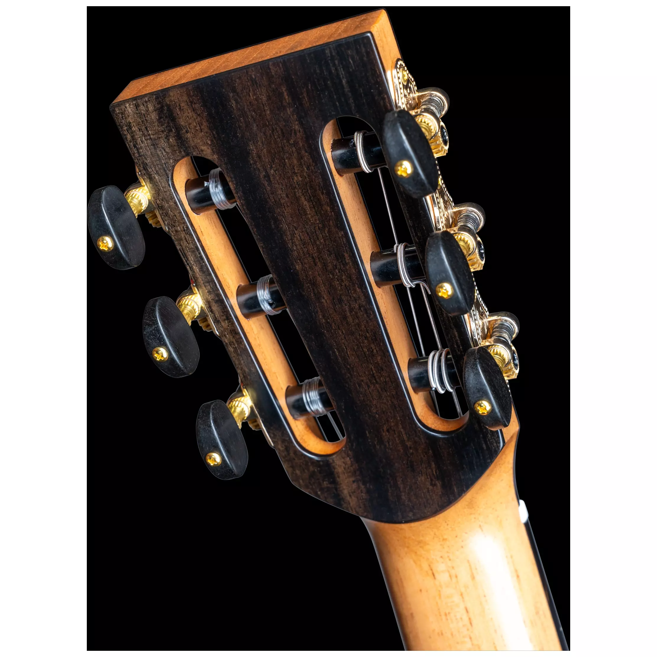 Lakewood M-32 CP Classic Crossover Deluxe 2