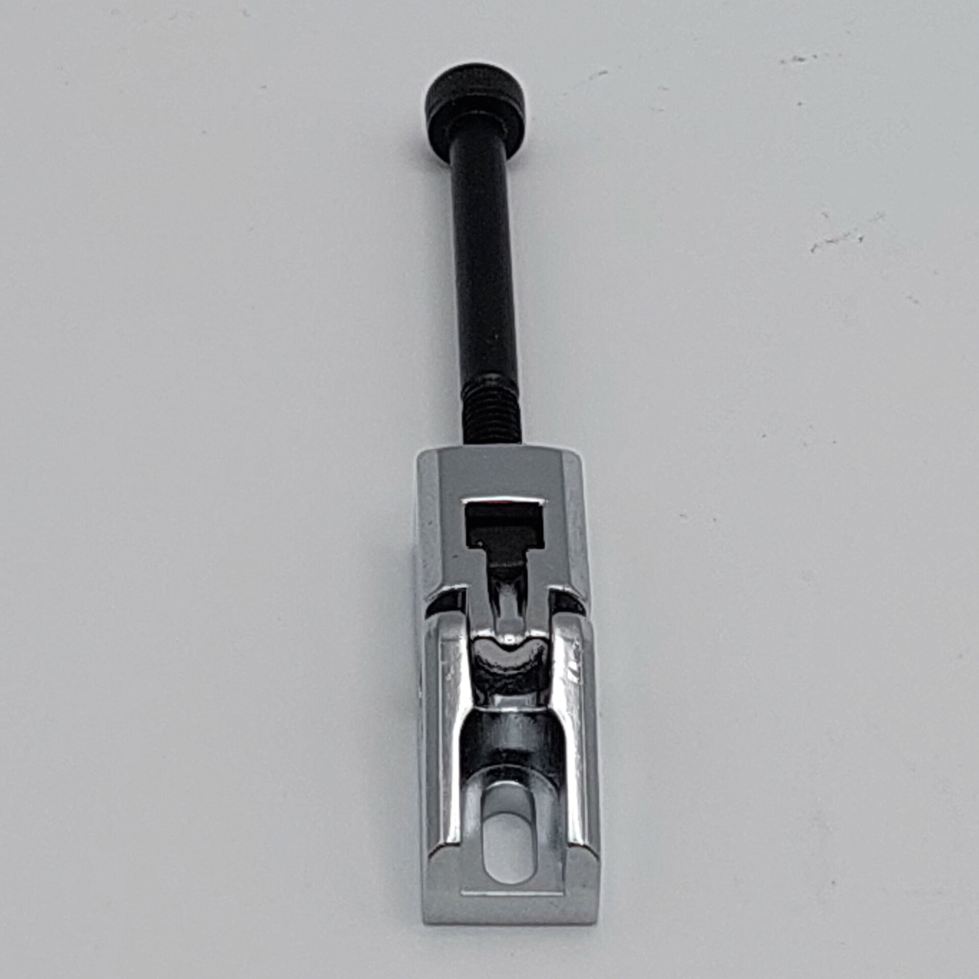 Music Man F.R. Reiter für D und G Saite 1