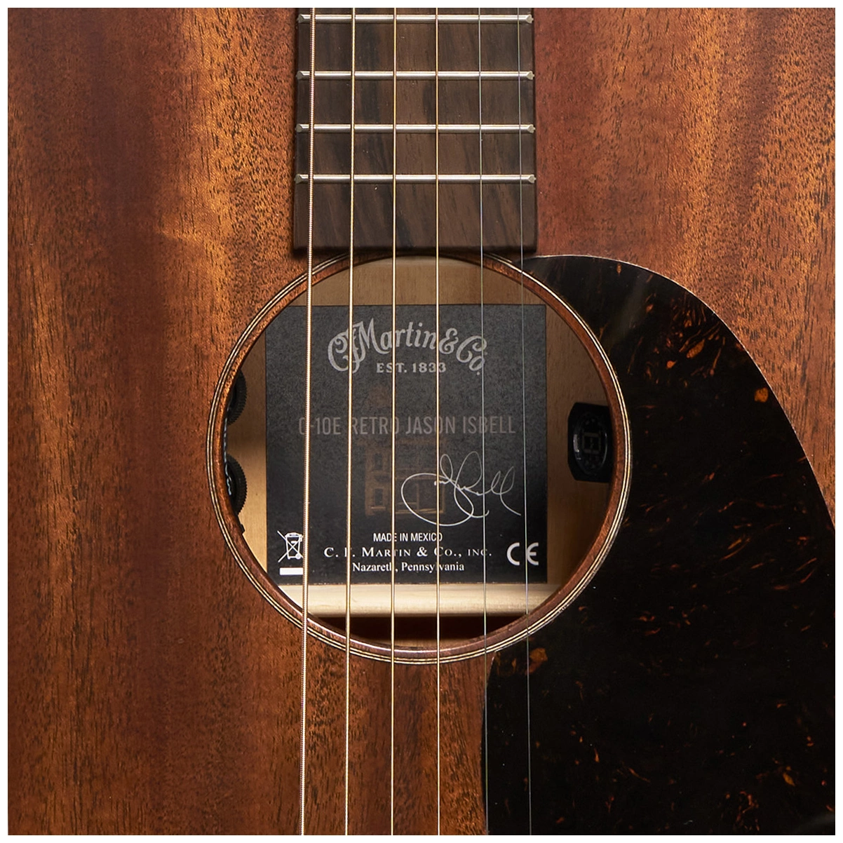 Martin 0-10E Retro Jason Isbell Signature 2