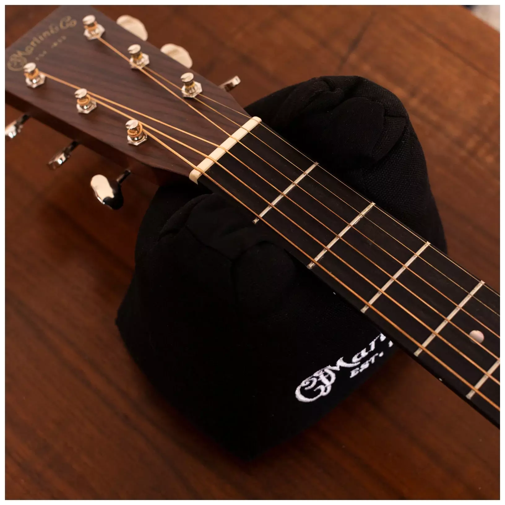 Martin Guitar Neck Holder 1