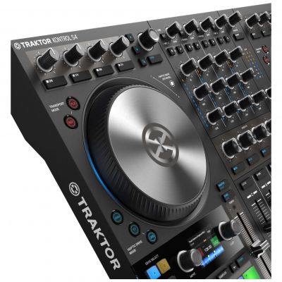 Native Instruments - Native Instruments Traktor Kontrol S4 MK3 - 1